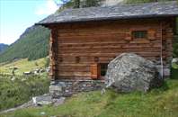 progetti privati - Baita in Val di Rezzalo (SO) progetti privati - Baita in Val di Rezzalo (SO)